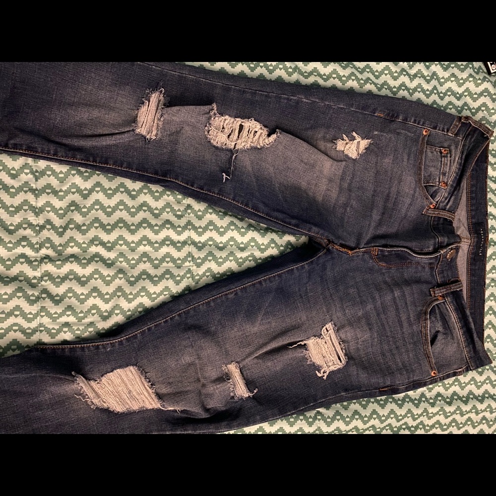 Medium-dark wash ripped jeans